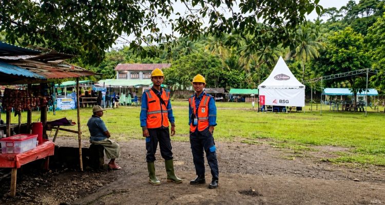 PLN UID Suluttenggo PT PLN (Persero) menegaskan komitmennya dalam mendukung kegiatan kemasyarakatan dan pelestarian budaya lokal melalui penyediaan pasokan listrik yang andal.